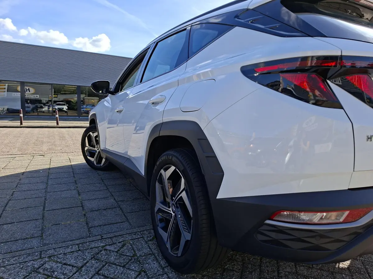 1.6 T-GDI PHEV Comfort Smart 4WD SOH 100% Dealer onderh. Fabrieksgarantie Carplay Camera achter Cruise Control APK 10-2028 Rijklaar!