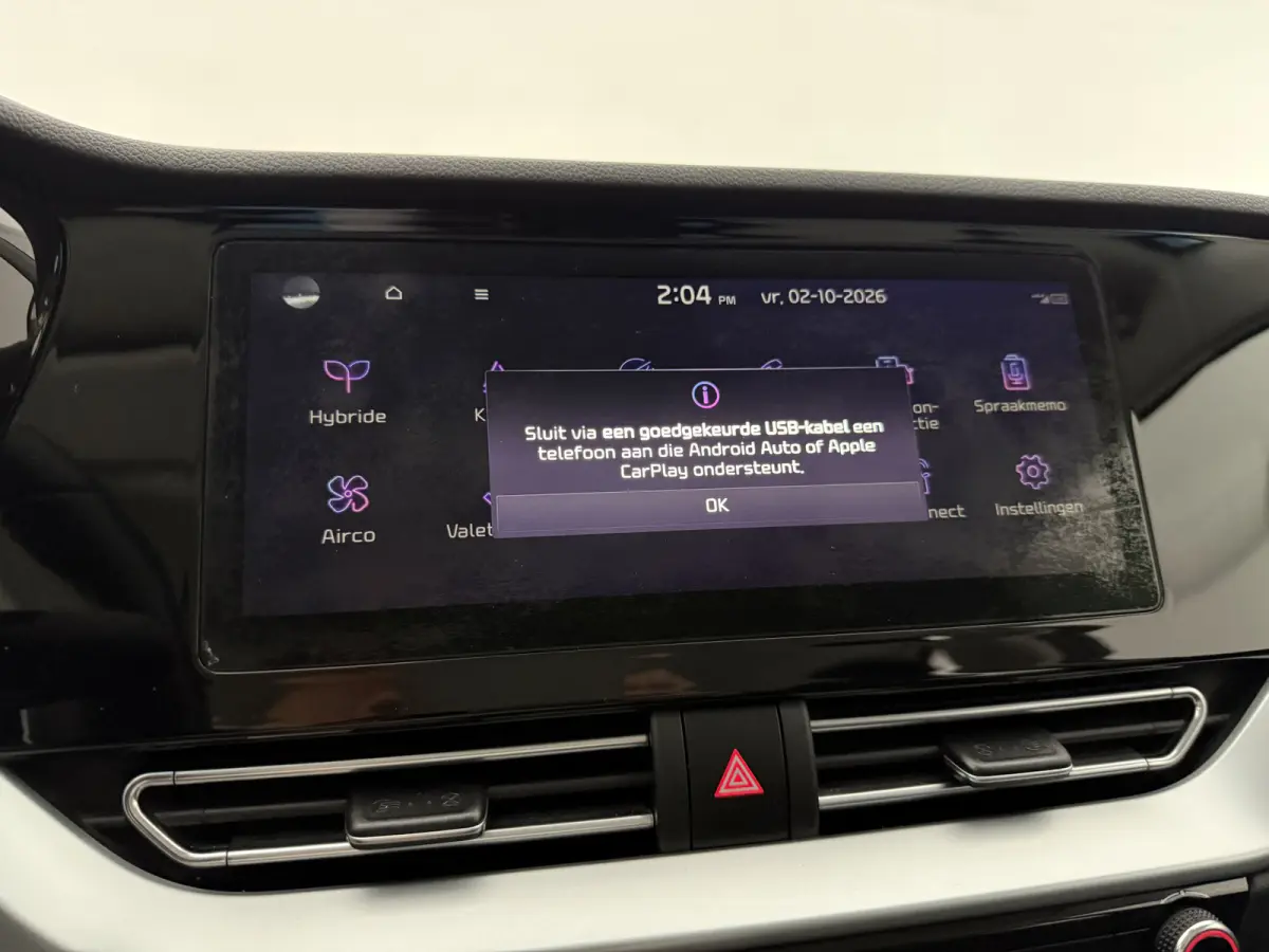 1.6 GDi Hybrid DynamicLine | Camera | Clima | Carplay | Cruise | Trekhaak | Navi | Parkeersens. | NAP