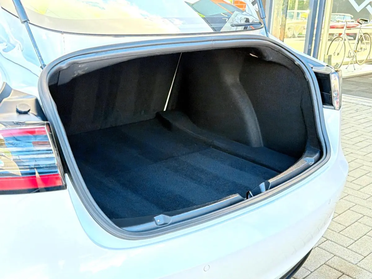 Performance AWD 75 kWh|Org NL NAP|1 Eig|Panoramadak|FSD|Premium Audio|Leder Wit Premium|Parelmoer White|20'' inch|Dealer Onderhouden