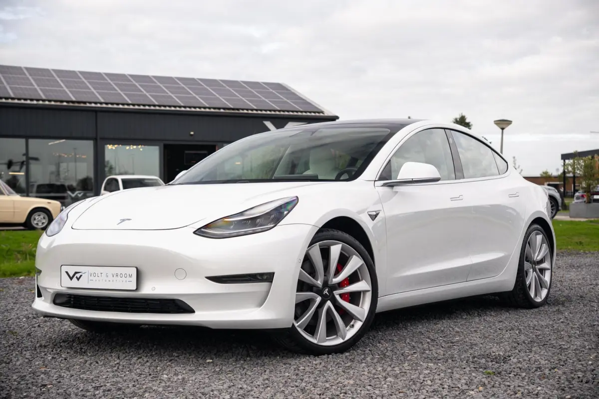 Performance AWD 75 kWh|Org NL NAP|1 Eig|Panoramadak|FSD|Premium Audio|Leder Wit Premium|Parelmoer White|20'' inch|Dealer Onderhouden