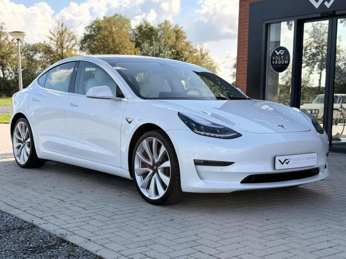 Performance AWD 75 kWh|Org NL NAP|1 Eig|Panoramadak|FSD|Premium Audio|Leder Wit Premium|Parelmoer White|20'' inch|Dealer Onderhouden