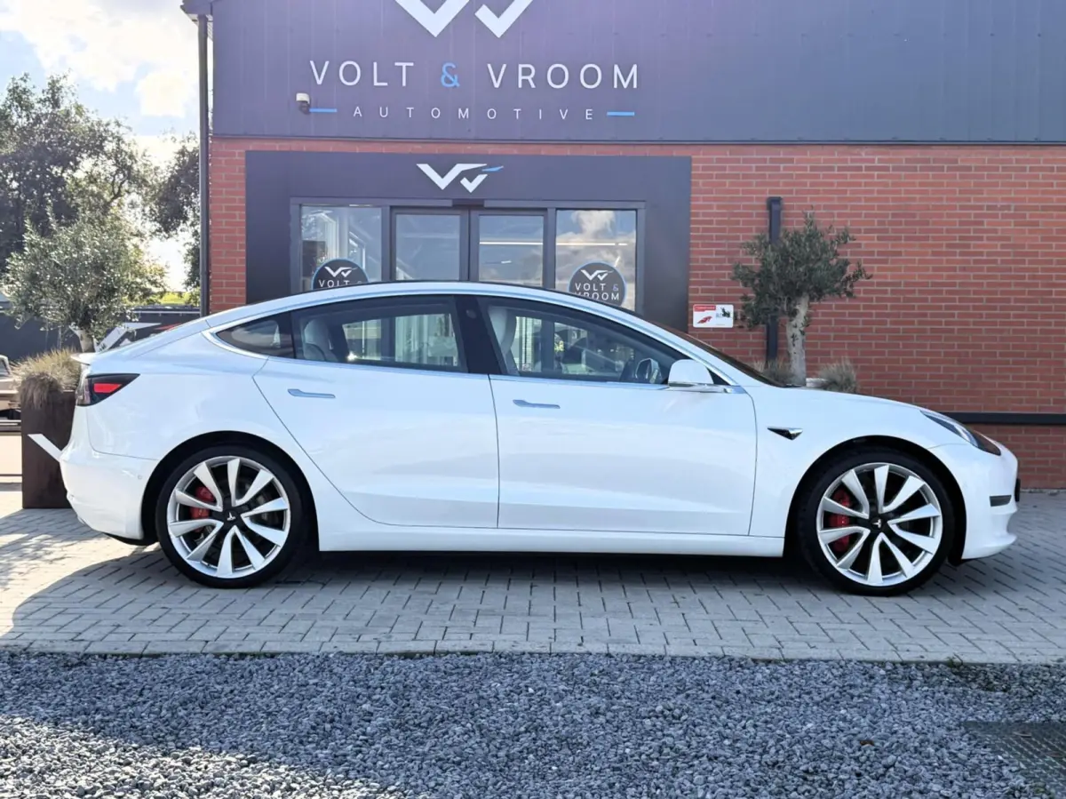 Performance AWD 75 kWh|Org NL NAP|1 Eig|Panoramadak|FSD|Premium Audio|Leder Wit Premium|Parelmoer White|20'' inch|Dealer Onderhouden