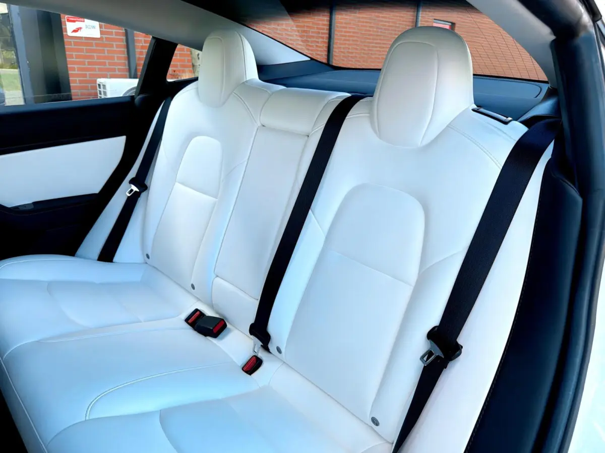 Performance AWD 75 kWh|Org NL NAP|1 Eig|Panoramadak|FSD|Premium Audio|Leder Wit Premium|Parelmoer White|20'' inch|Dealer Onderhouden
