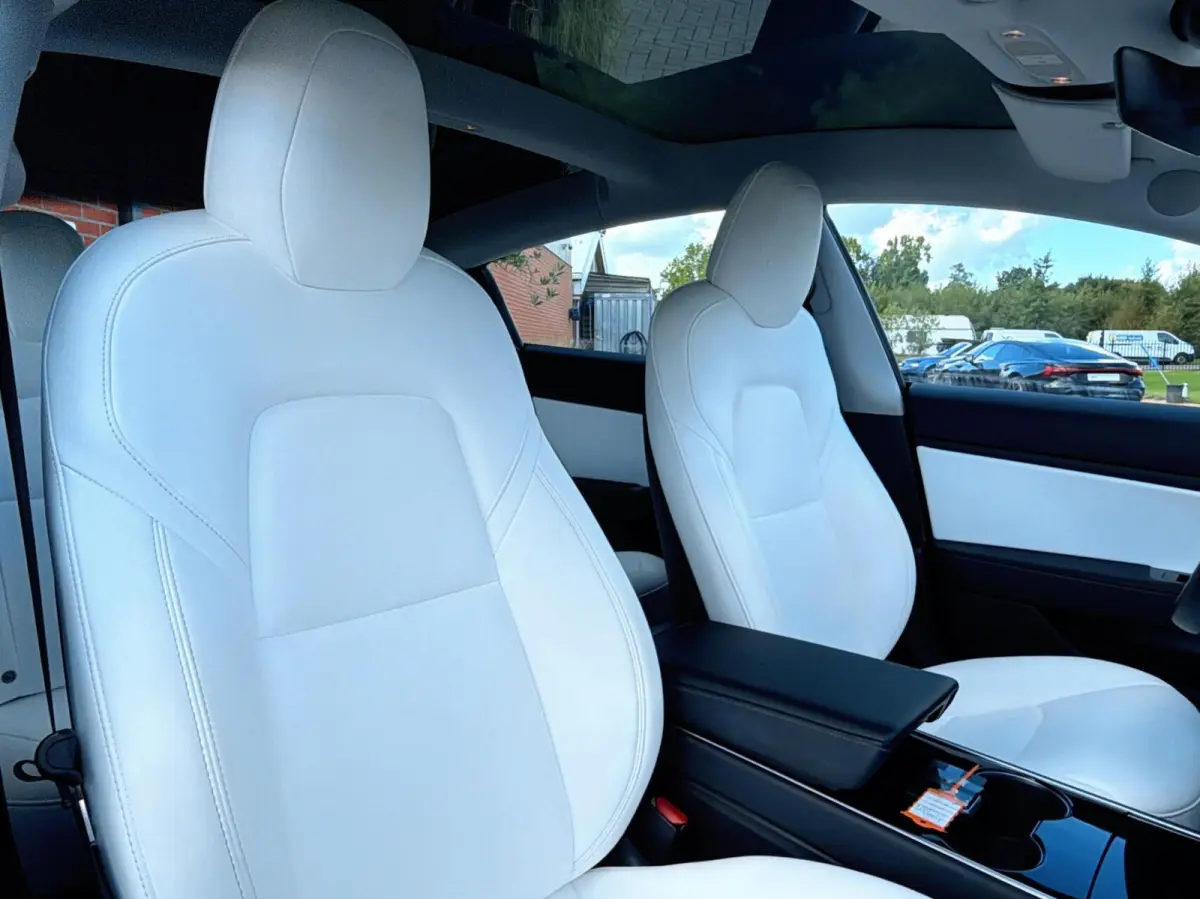 Performance AWD 75 kWh|Org NL NAP|1 Eig|Panoramadak|FSD|Premium Audio|Leder Wit Premium|Parelmoer White|20'' inch|Dealer Onderhouden