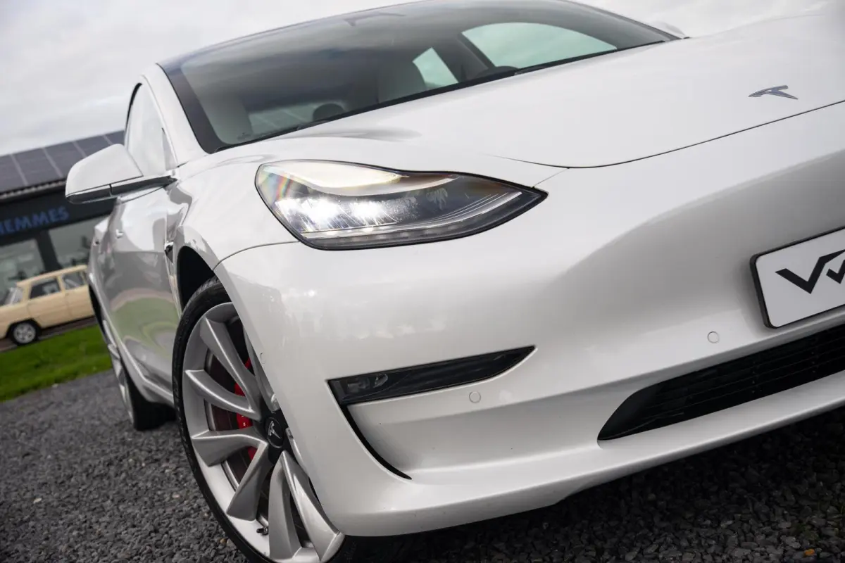 Performance AWD 75 kWh|Org NL NAP|1 Eig|Panoramadak|FSD|Premium Audio|Leder Wit Premium|Parelmoer White|20'' inch|Dealer Onderhouden