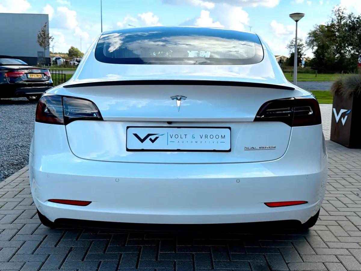 Performance AWD 75 kWh|Org NL NAP|1 Eig|Panoramadak|FSD|Premium Audio|Leder Wit Premium|Parelmoer White|20'' inch|Dealer Onderhouden