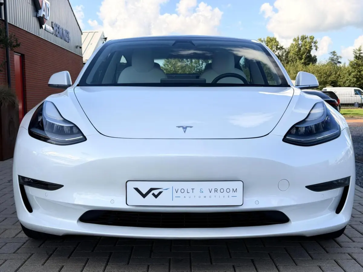 Performance AWD 75 kWh|Org NL NAP|1 Eig|Panoramadak|FSD|Premium Audio|Leder Wit Premium|Parelmoer White|20'' inch|Dealer Onderhouden