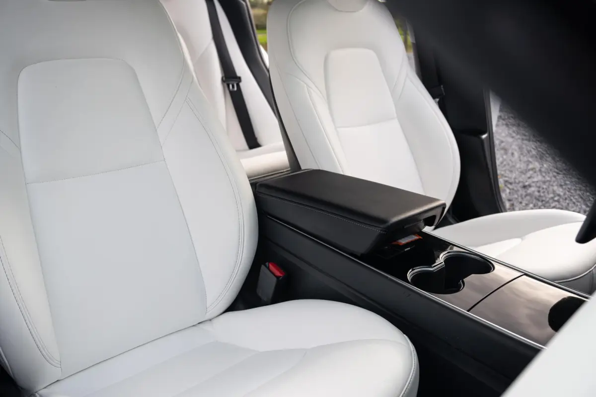 Performance AWD 75 kWh|Org NL NAP|1 Eig|Panoramadak|FSD|Premium Audio|Leder Wit Premium|Parelmoer White|20'' inch|Dealer Onderhouden