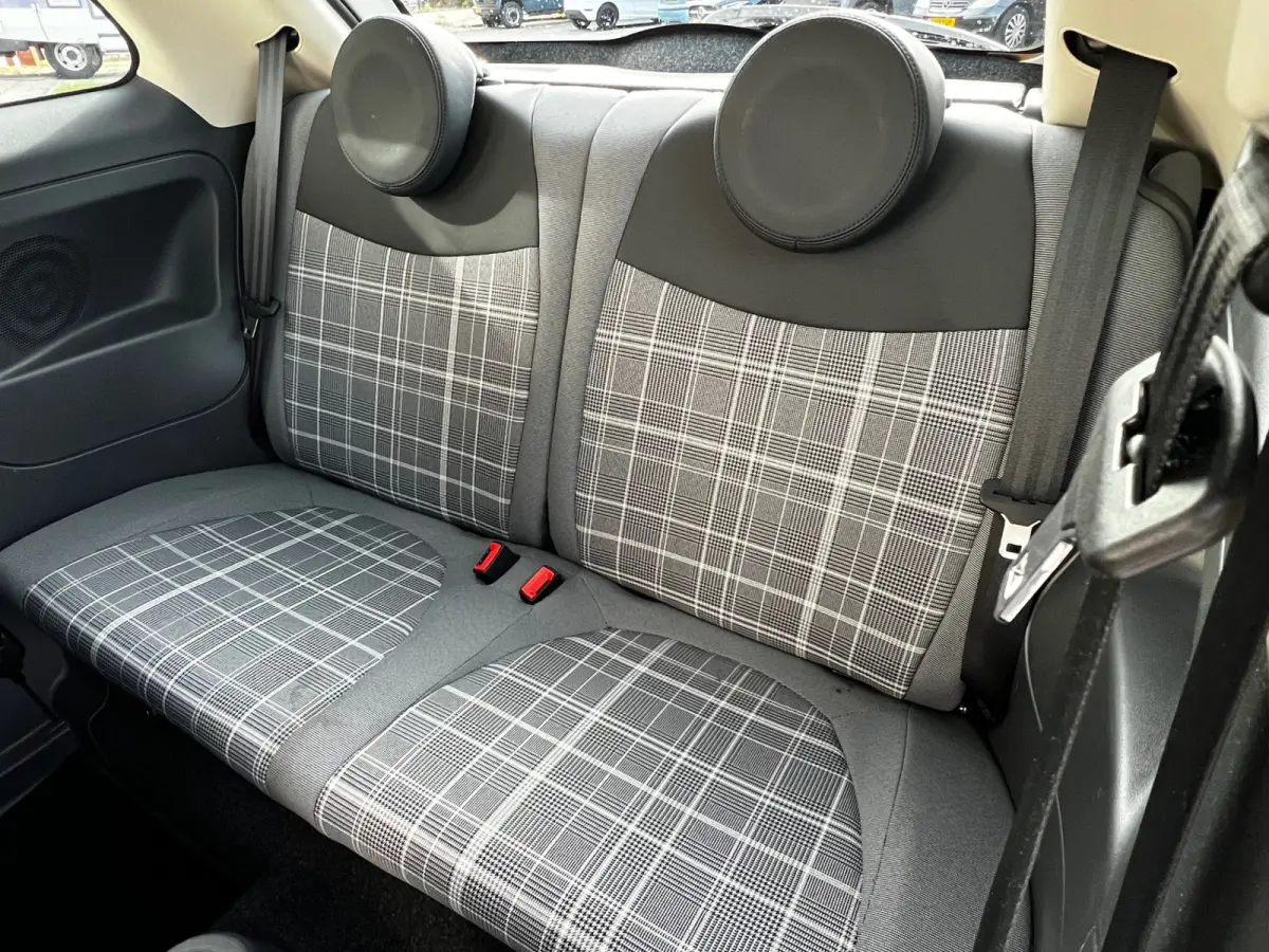 1.0 Hybrid Lounge / Airco / Panoramadak / Park Sensors / 58000 KM / 15" LM Velgen / WW Glas / Nieuwstaat!