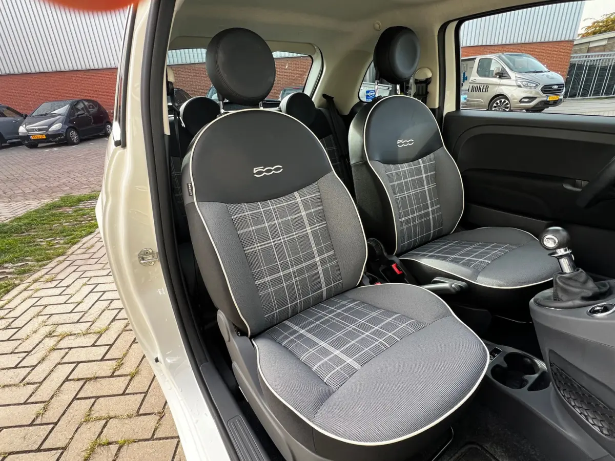 1.0 Hybrid Lounge / Airco / Panoramadak / Park Sensors / 58000 KM / 15" LM Velgen / WW Glas / Nieuwstaat!