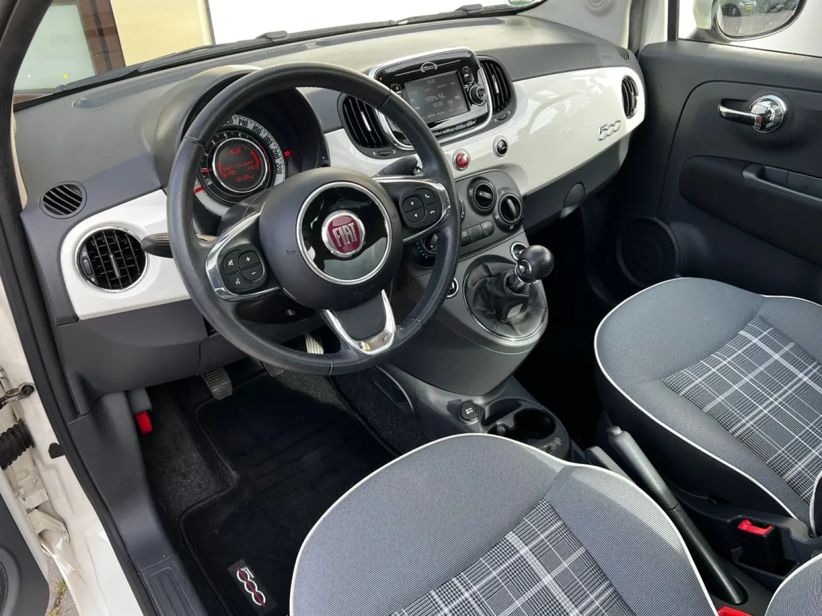 1.0 Hybrid Lounge / Airco / Panoramadak / Park Sensors / 58000 KM / 15" LM Velgen / WW Glas / Nieuwstaat!