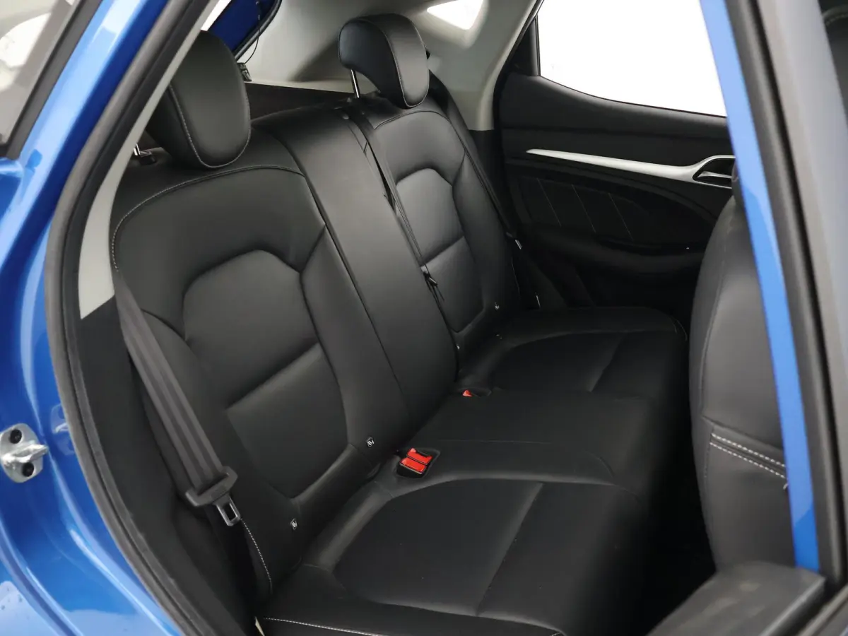 MG LUXURY 45 kWh + TREKHAAK | PANORAMA | JBL 95,1% SOH | LEDER | CAMERA | ADAPTIVE CRUISE | STOELVERWARMING