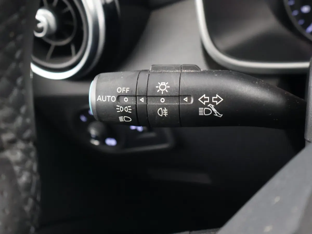 MG LUXURY 45 kWh + TREKHAAK | PANORAMA | JBL 95,1% SOH | LEDER | CAMERA | ADAPTIVE CRUISE | STOELVERWARMING