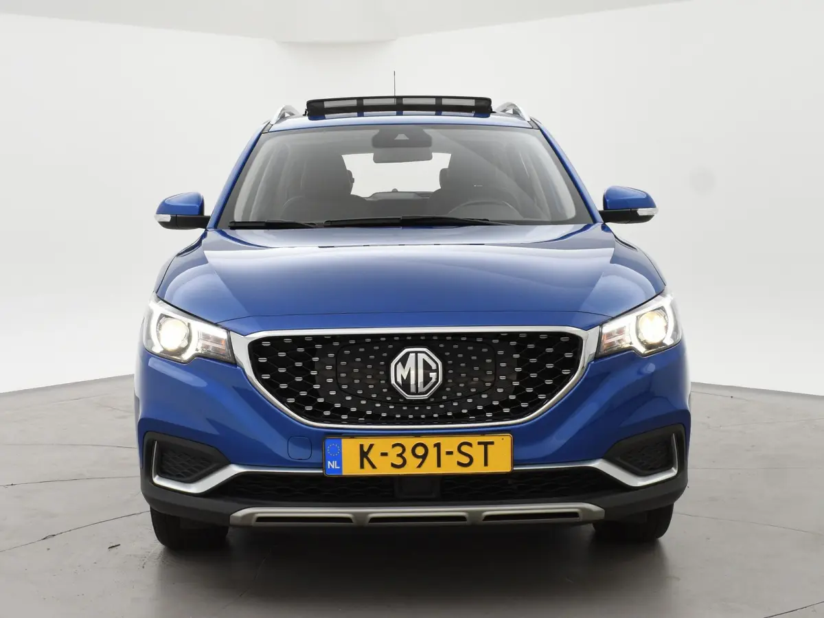 MG LUXURY 45 kWh + TREKHAAK | PANORAMA | JBL 95,1% SOH | LEDER | CAMERA | ADAPTIVE CRUISE | STOELVERWARMING