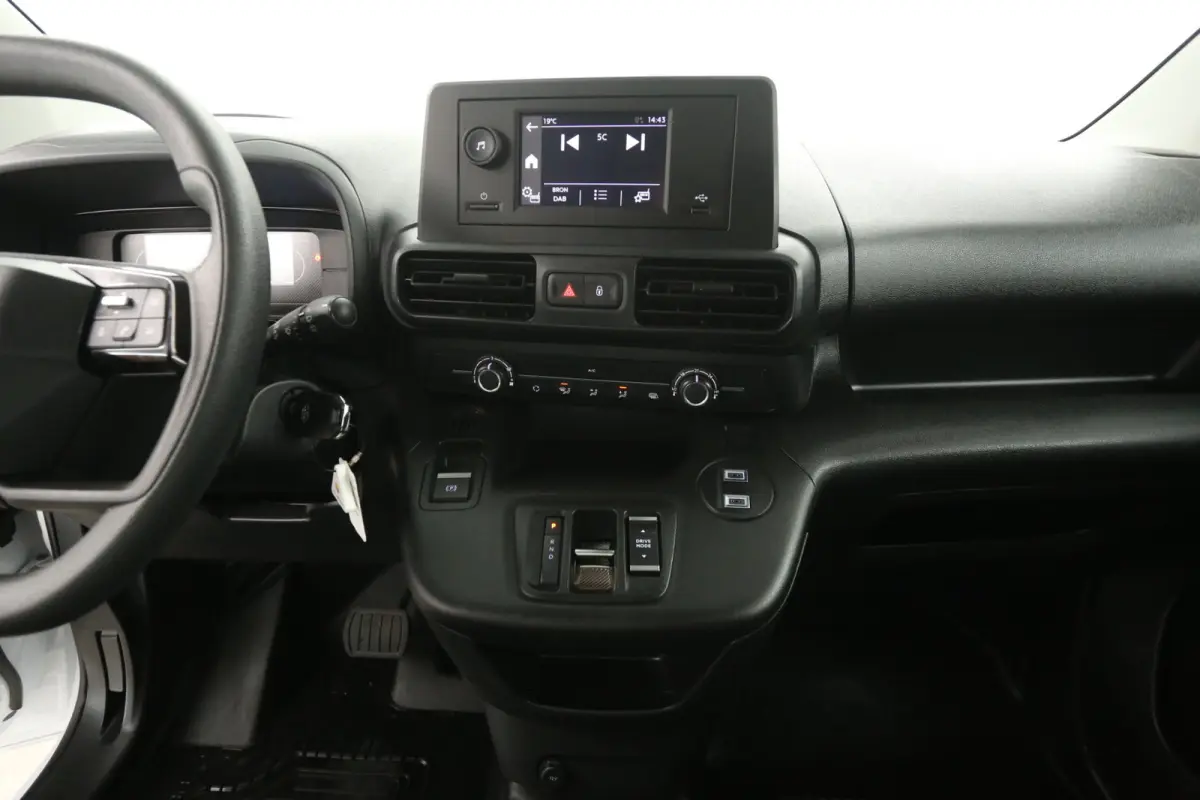 50 kWh 136PK | Snelladen | Airco | Cruise | Virtual | Parkeersens.