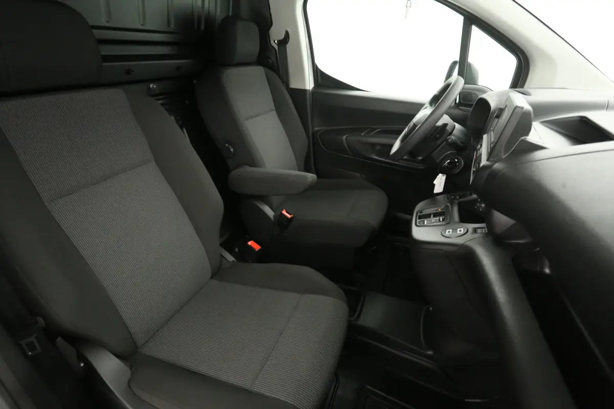 50 kWh 136PK | Snelladen | Airco | Cruise | Virtual | Parkeersens.