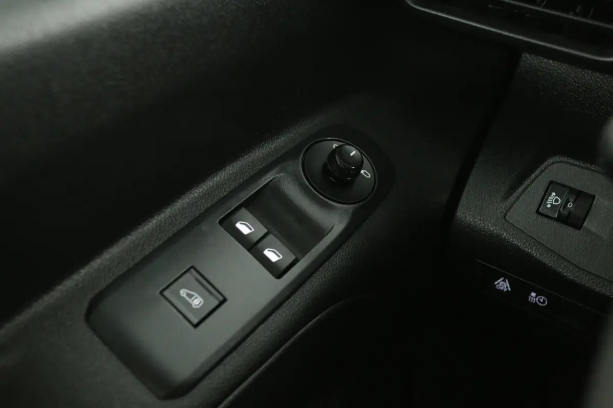 50 kWh 136PK | Snelladen | Airco | Cruise | Virtual | Parkeersens.