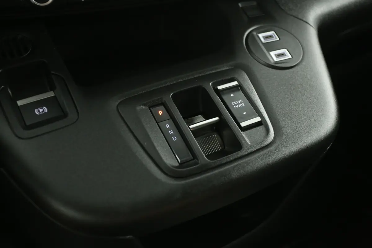 50 kWh 136PK | Snelladen | Airco | Cruise | Virtual | Parkeersens.