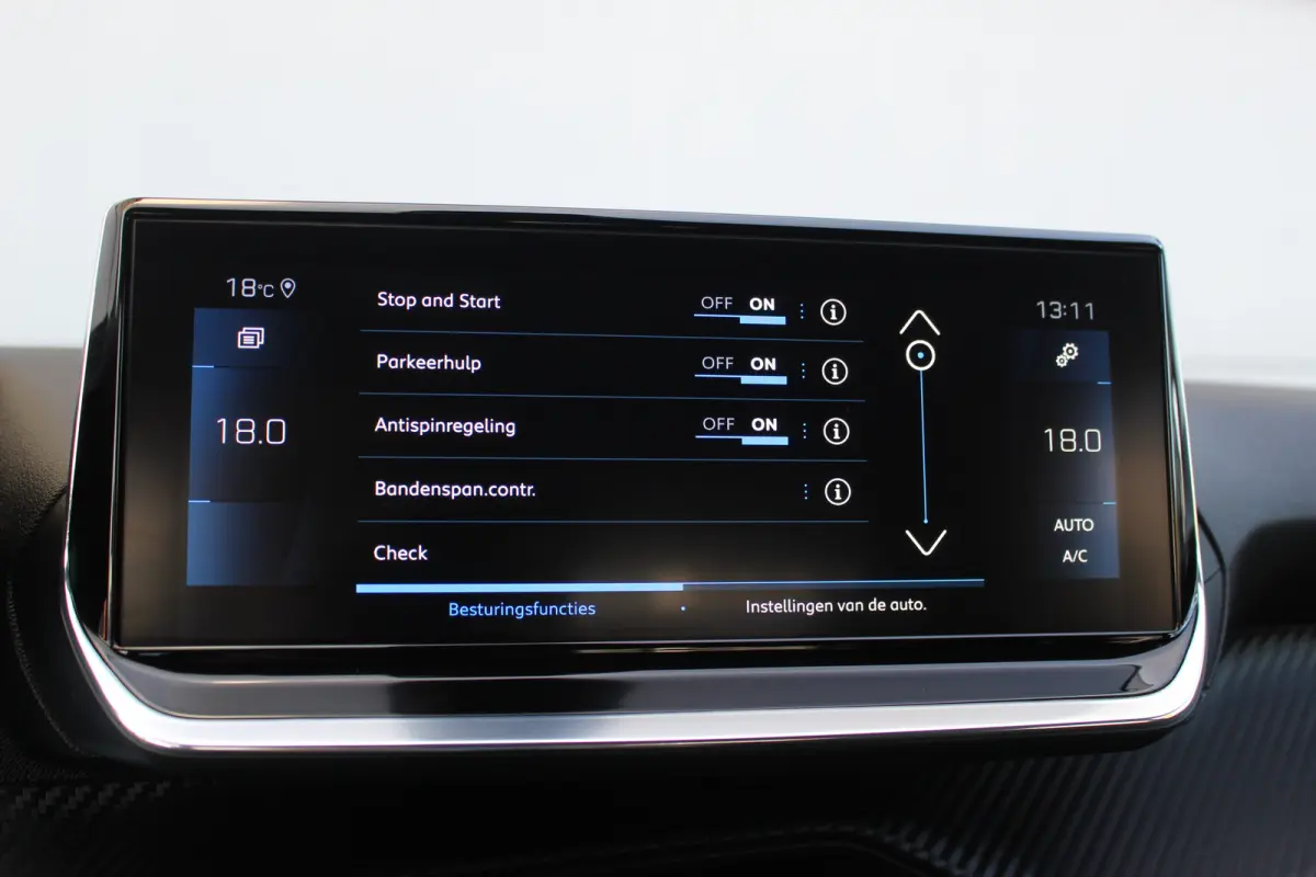 1.2 Allure Pack | Afn. Trekh. | Camera | Keyless | Climate | LED | Carplay | DAB | Afn. Trekh. | Camera | Keyless | Climate | LED | Carplay | DAB |