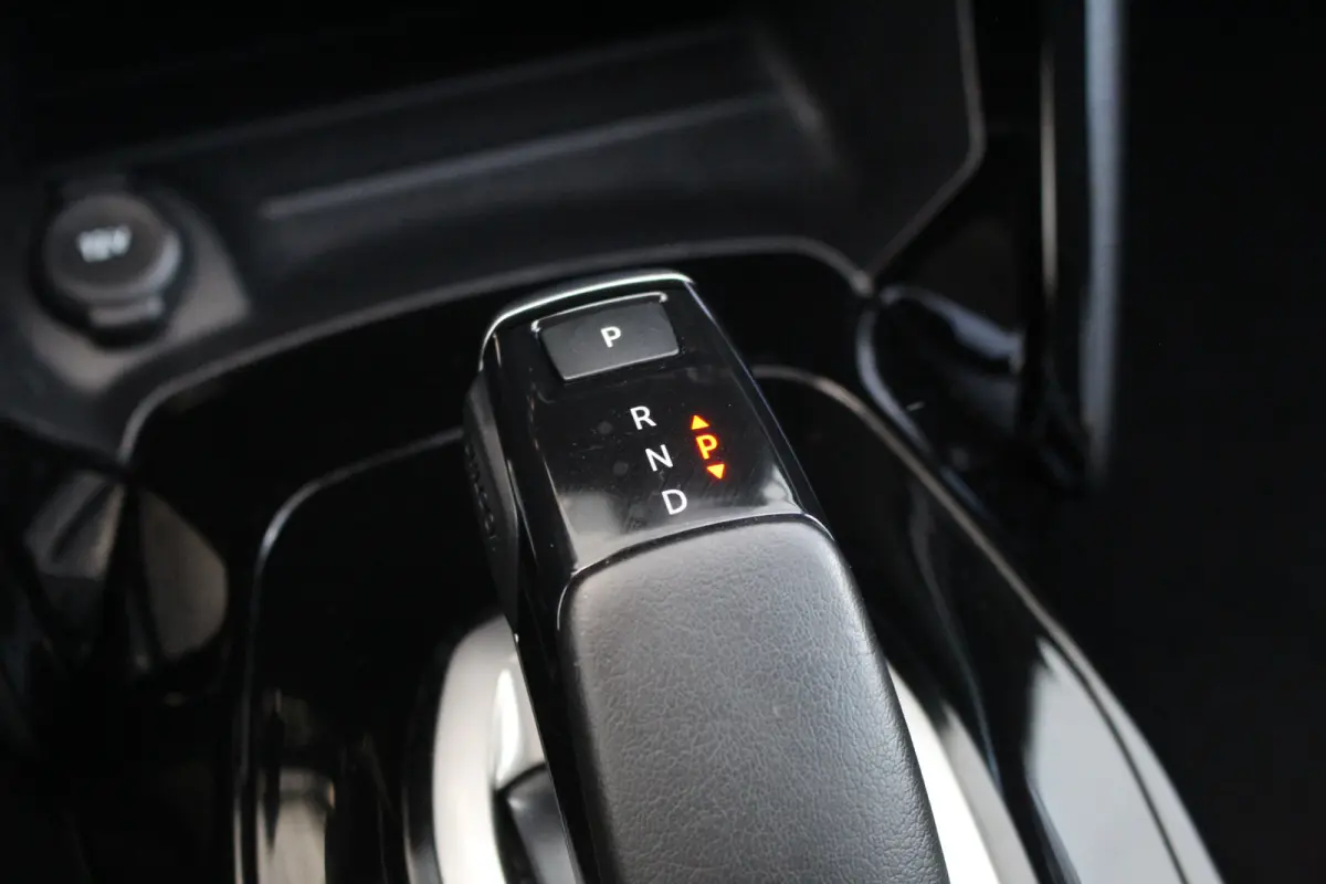 1.2 Allure Pack | Afn. Trekh. | Camera | Keyless | Climate | LED | Carplay | DAB | Afn. Trekh. | Camera | Keyless | Climate | LED | Carplay | DAB |