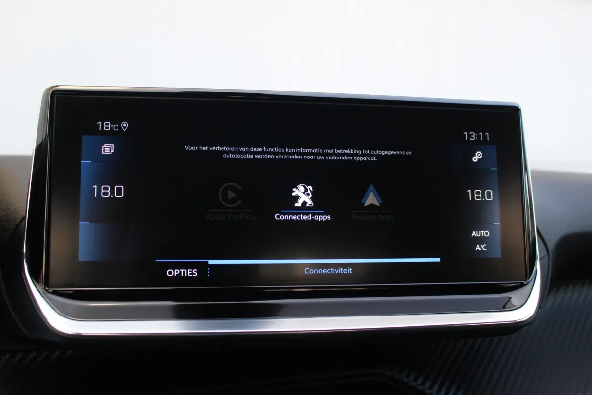 1.2 Allure Pack | Afn. Trekh. | Camera | Keyless | Climate | LED | Carplay | DAB | Afn. Trekh. | Camera | Keyless | Climate | LED | Carplay | DAB |