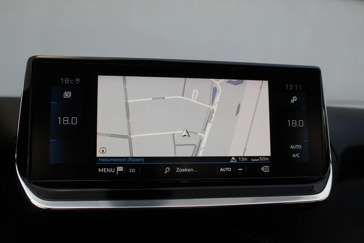 1.2 Allure Pack | Afn. Trekh. | Camera | Keyless | Climate | LED | Carplay | DAB | Afn. Trekh. | Camera | Keyless | Climate | LED | Carplay | DAB |