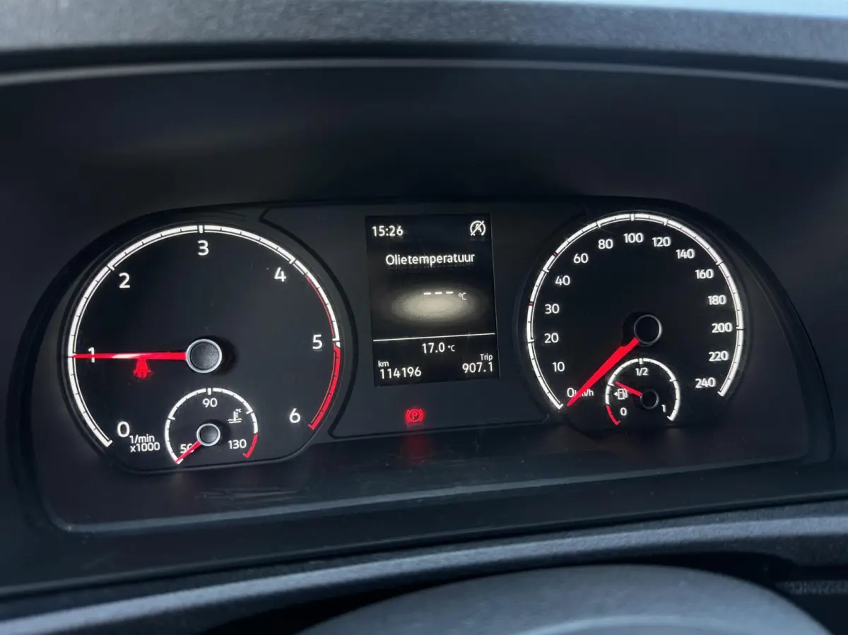 2.0 TDI 1st Edition | Cruise |