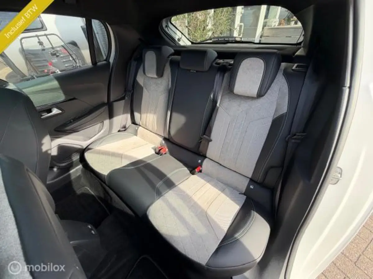 EV GT 2020 parelmoer wit 14350,- incl.btw