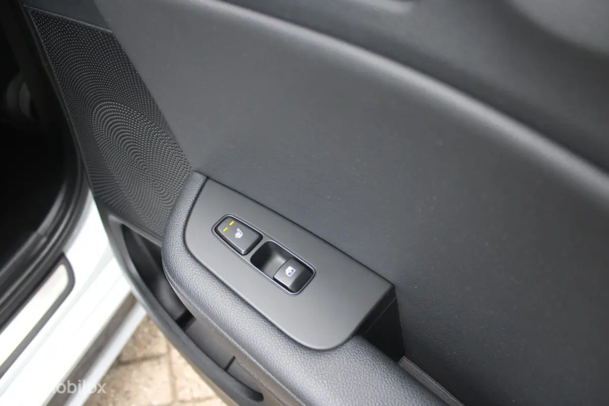 1.5 T-GDI GT-PlusLine 1e Eig | Panoramadak | Stoel en stuurverwarming |