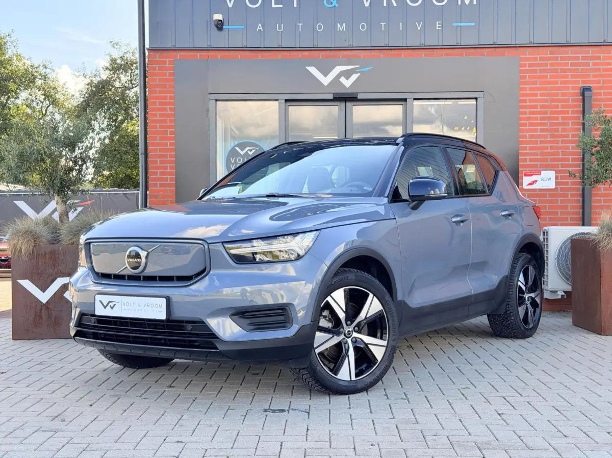 R-Design 70kWh|Org NL NAP|1 Eig|LED|CarPlay|DAB|Leder/Alcantara|Camera|All-Season|Thunder Grey|Isofix|Dealer Onderhouden