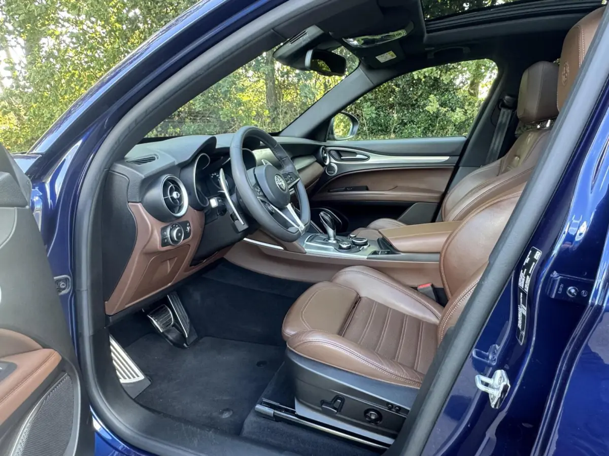 2.0t Q4 Veloce, pano, Harman Kardon, 20"