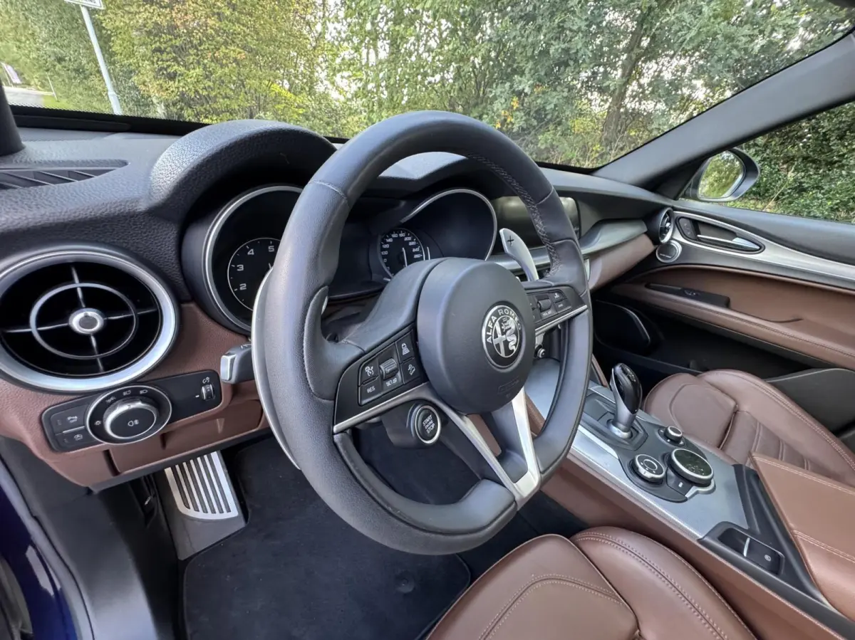 2.0t Q4 Veloce, pano, Harman Kardon, 20"