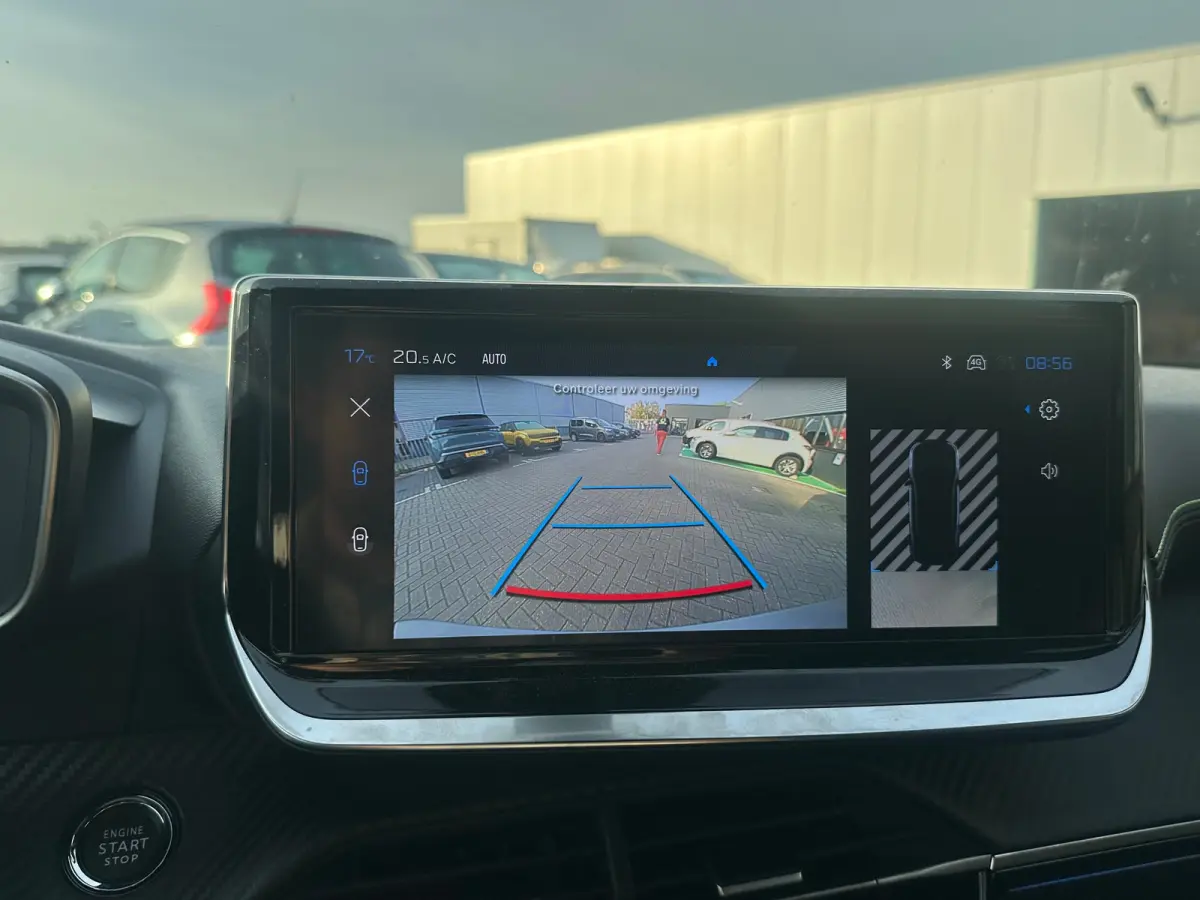 1.2 Hybrid 145 GT Camera | Parkeersensoren Rondom | Carplay | Digitaal Dashboard | Climate | Cruise | 17" Lichtmetaal | Achteruitrijcamera | Afwijkende dakkleur | Airco (automatisch)