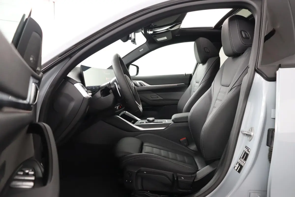 420i M Sport | Comfort Pack | schuif-/kanteldak | Showroom Selection