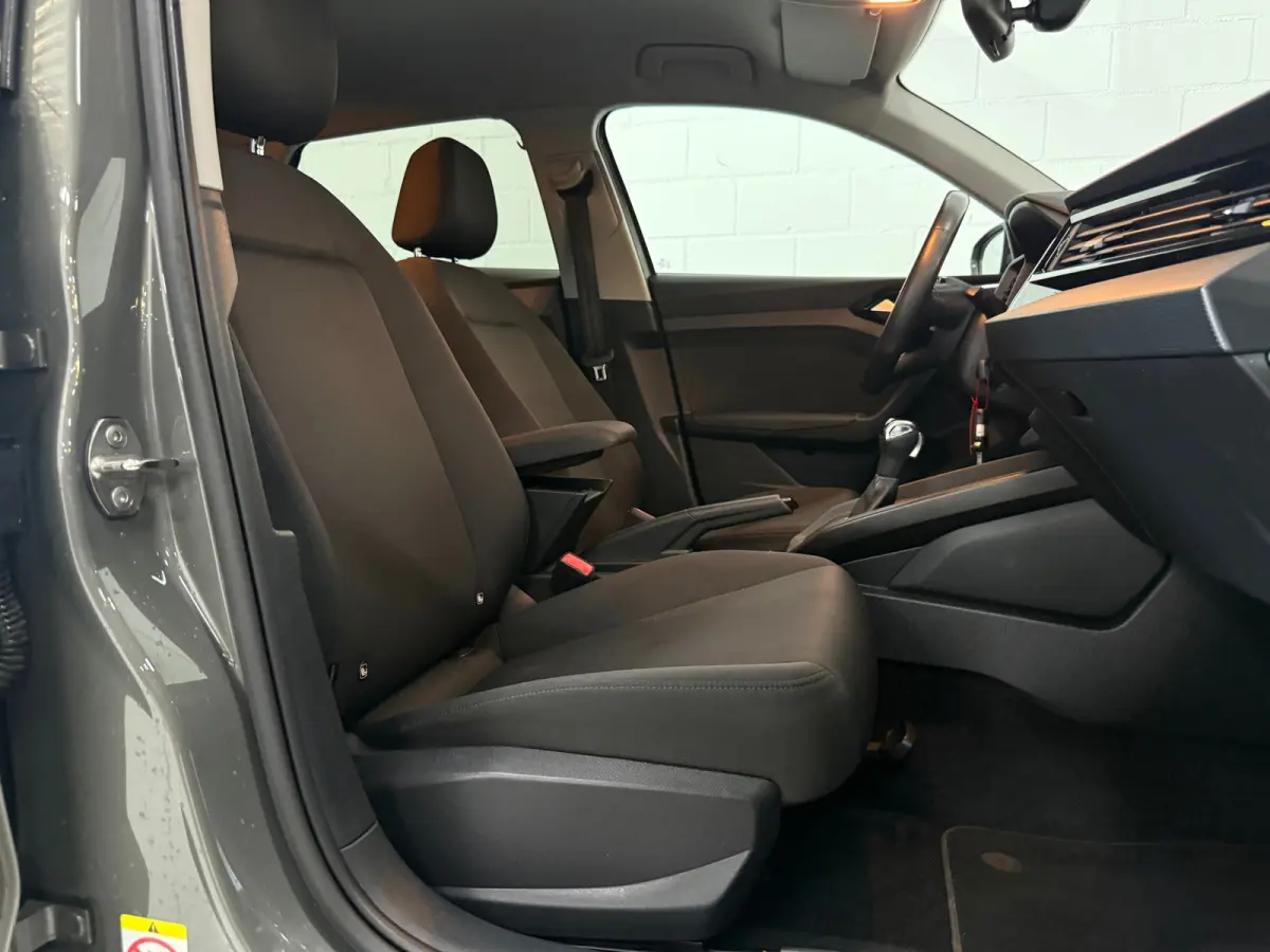 30 TFSI*Stoelverwarming*Parkeersensoren*