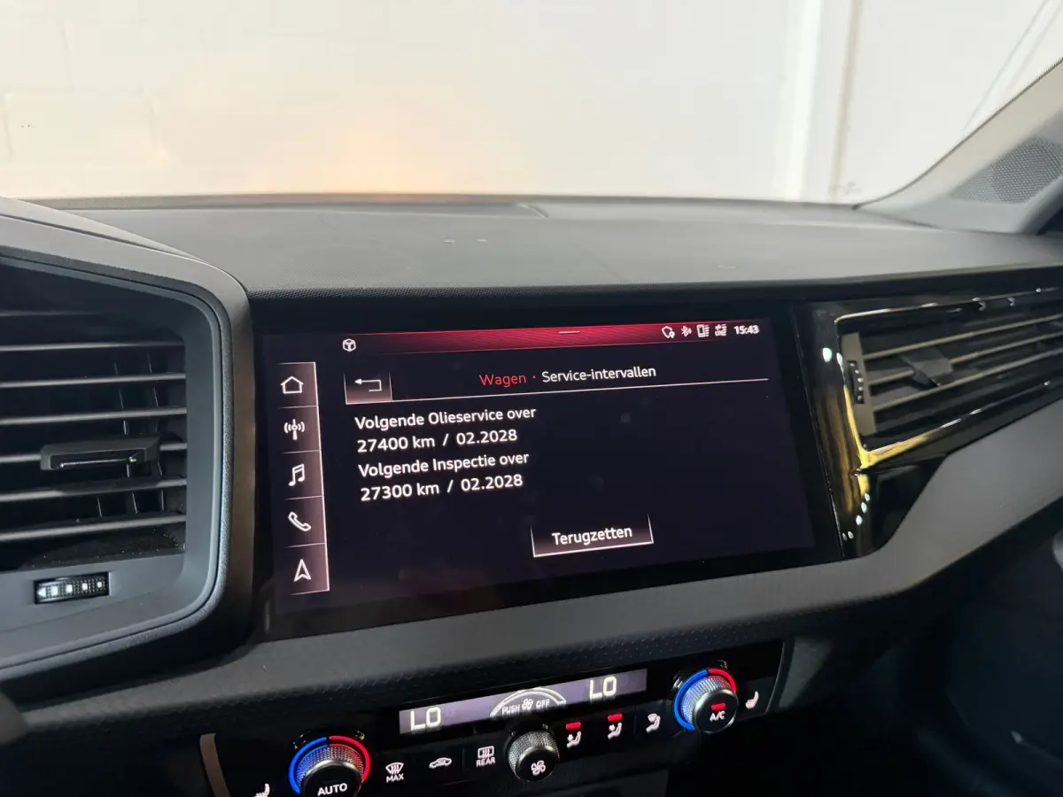 30 TFSI*Stoelverwarming*Parkeersensoren*