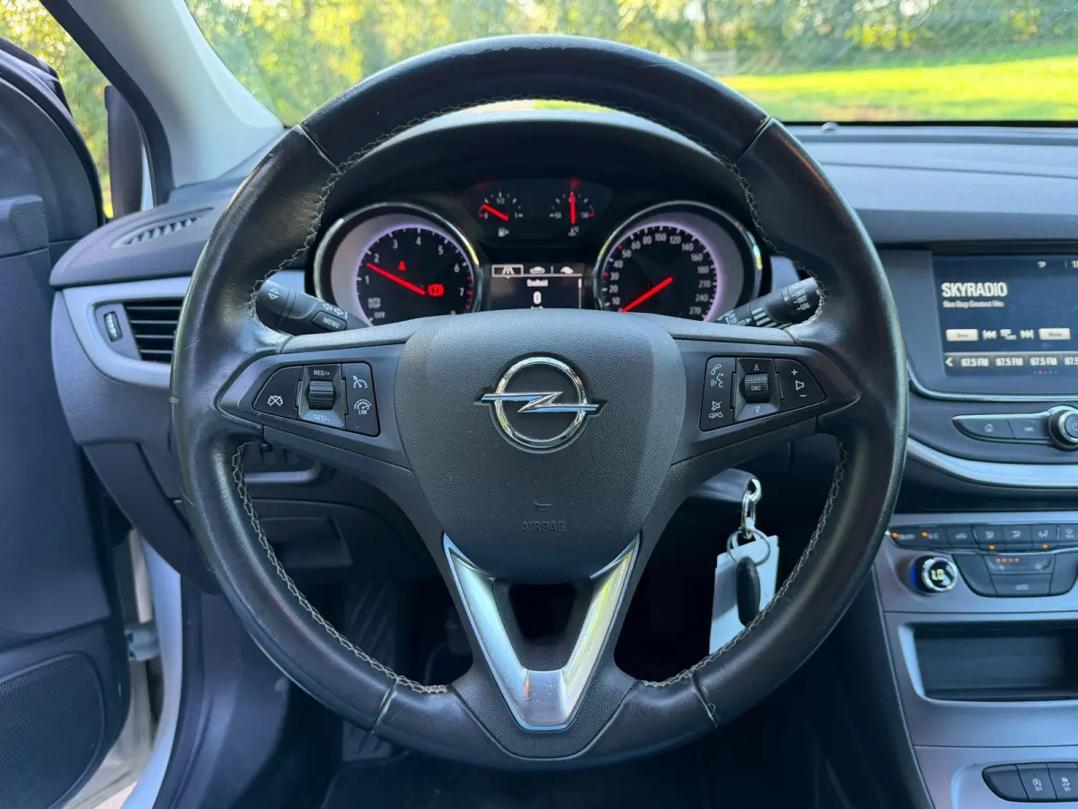 1.2 Business Edition | Cruise control + Navi + NAP Nu € 6.950,- !!!