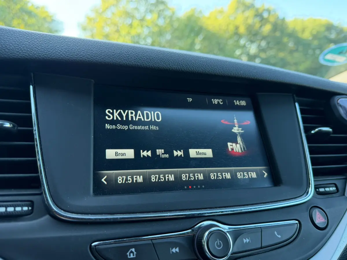 1.2 Business Edition | Cruise control + Navi + NAP Nu € 6.950,- !!!
