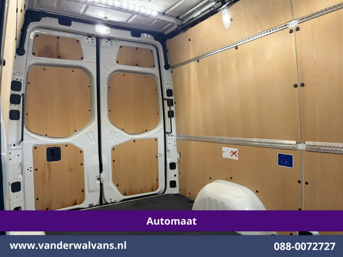 317 CDI 170pk 9G-Tronic Automaat L2H2 Euro6 Airco | Camera | Navigatie | LED | Cruisecontrol | Stoelverwarming Chauffeursstoel, Parkeersensoren, Bijrijdersbank