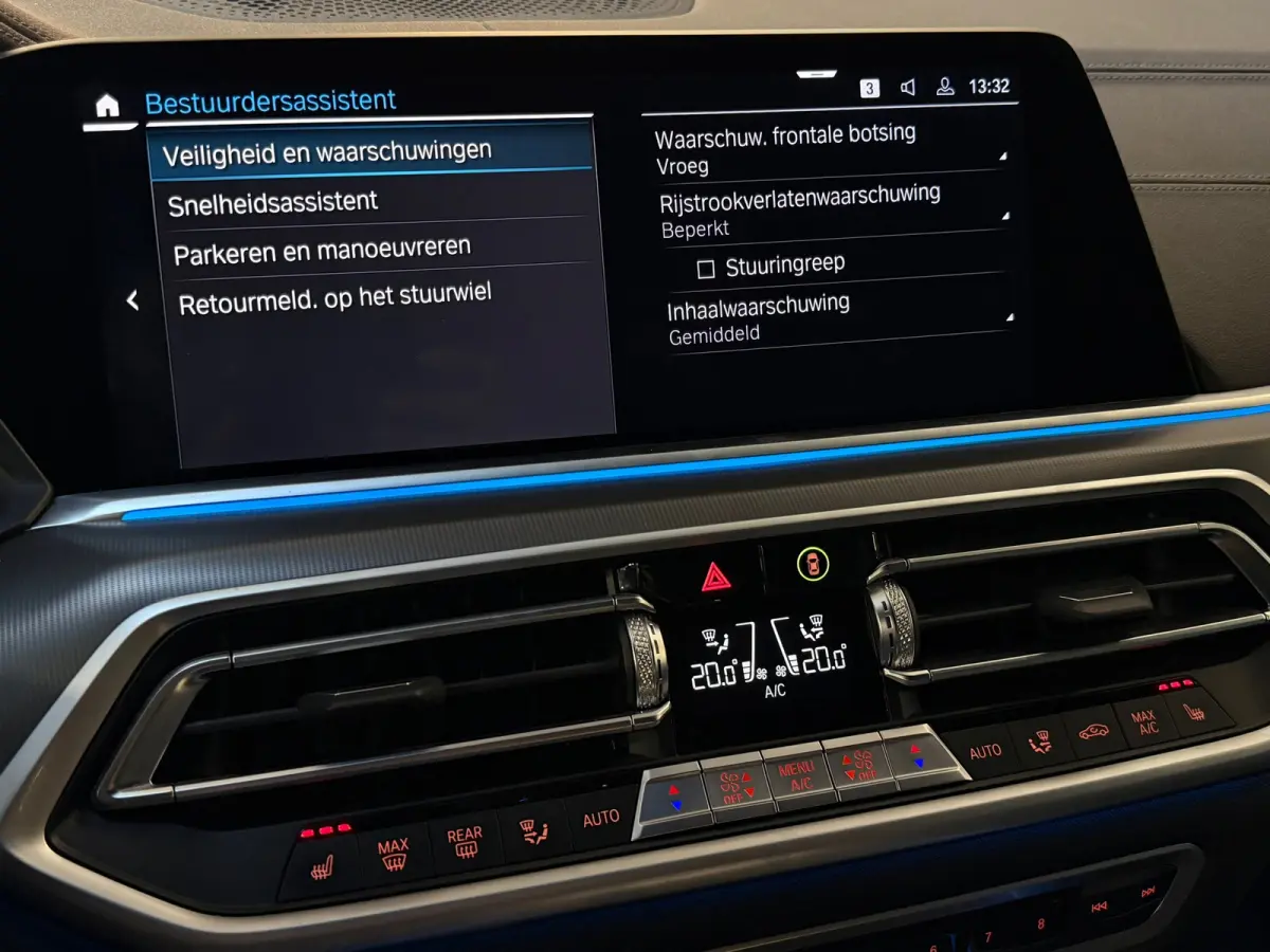 XDrive45e High Executive M-SPORT|PANO|HuD|360CAMERA|LASER|LUCHTVERING|KEYLESS|TREKHAAK|AUTOPILOT|DEALER ONDERHOUDEN|VOL!