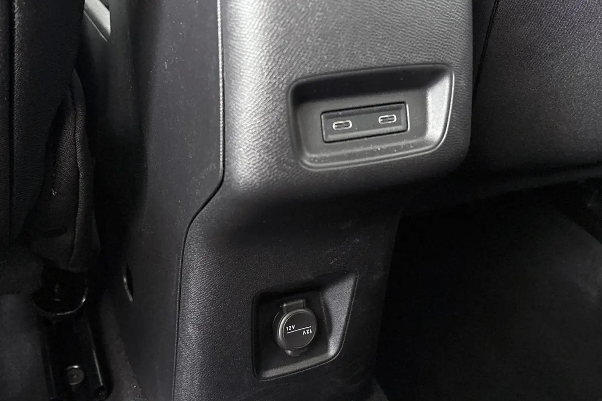 1.2 Hybrid 110pk Max Navi Camera Apple CarPlay 17"
