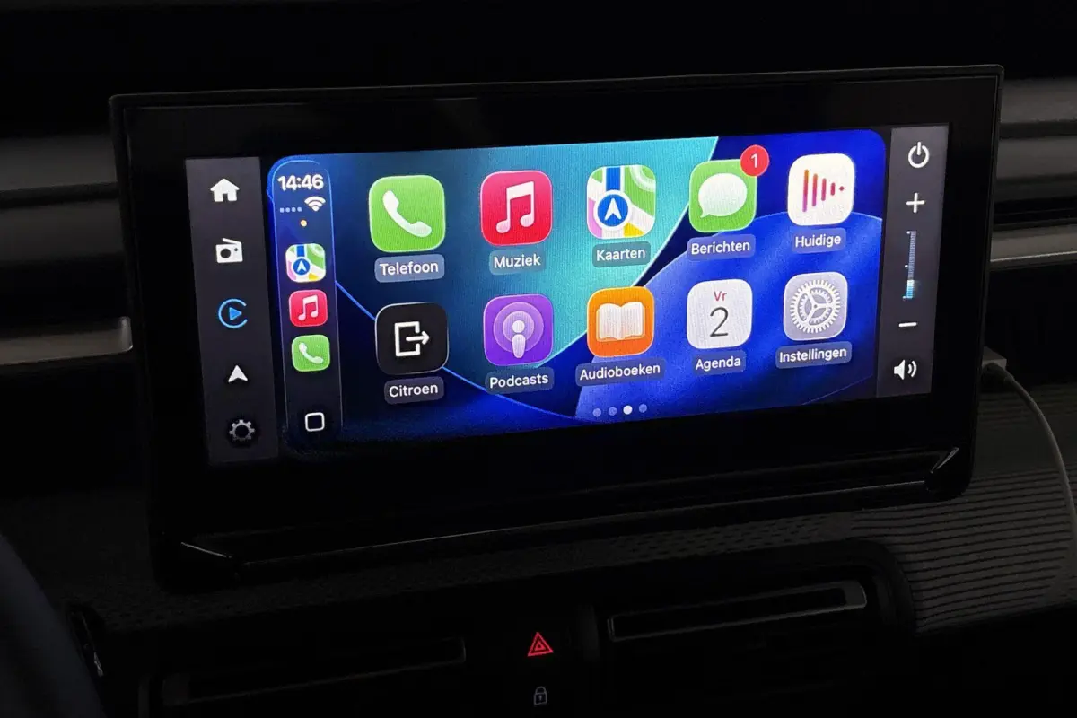 1.2 Hybrid 110pk Max Navi Camera Apple CarPlay 17"