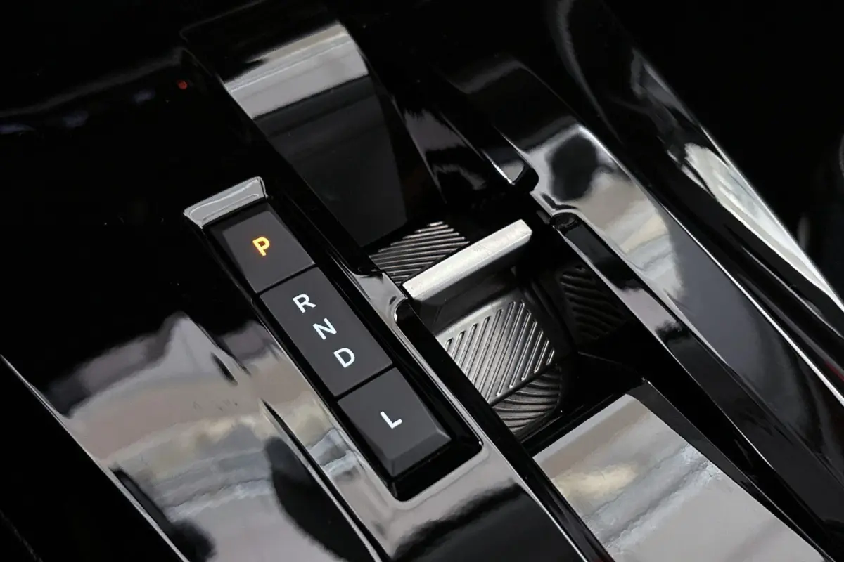 1.2 Hybrid 110pk Max Navi Camera Apple CarPlay 17"