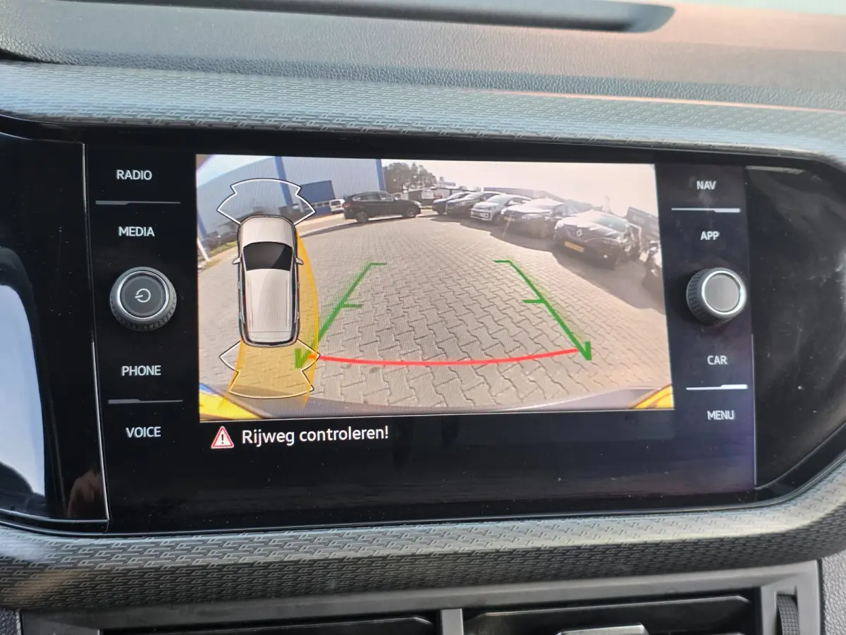 1.0 TSI R-Line | CAMERA | ADAPTIVE | CARPLAY | CLIMA | 18 INCH | KEYLESS