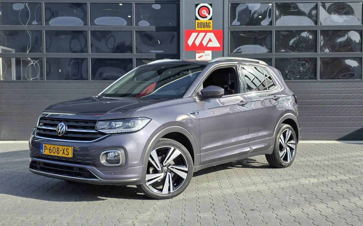 1.0 TSI R-Line | CAMERA | ADAPTIVE | CARPLAY | CLIMA | 18 INCH | KEYLESS