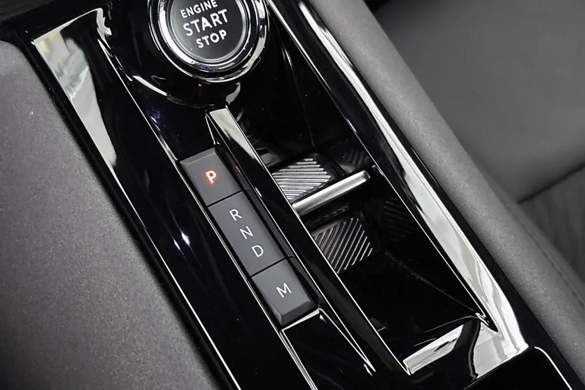1.2 Turbo Hybrid Ibrida Speciale Pack Techno Stoelverwarming Camera