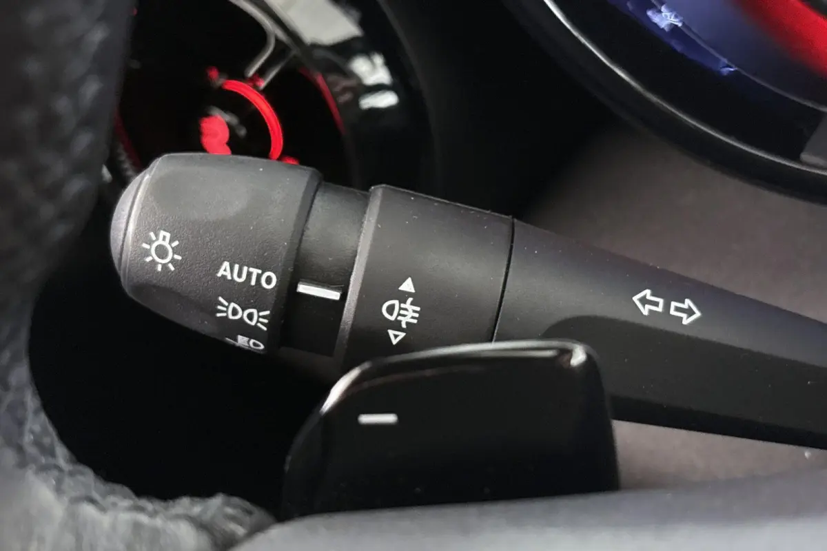 1.2 Turbo Hybrid Ibrida Speciale Pack Techno Stoelverwarming Camera