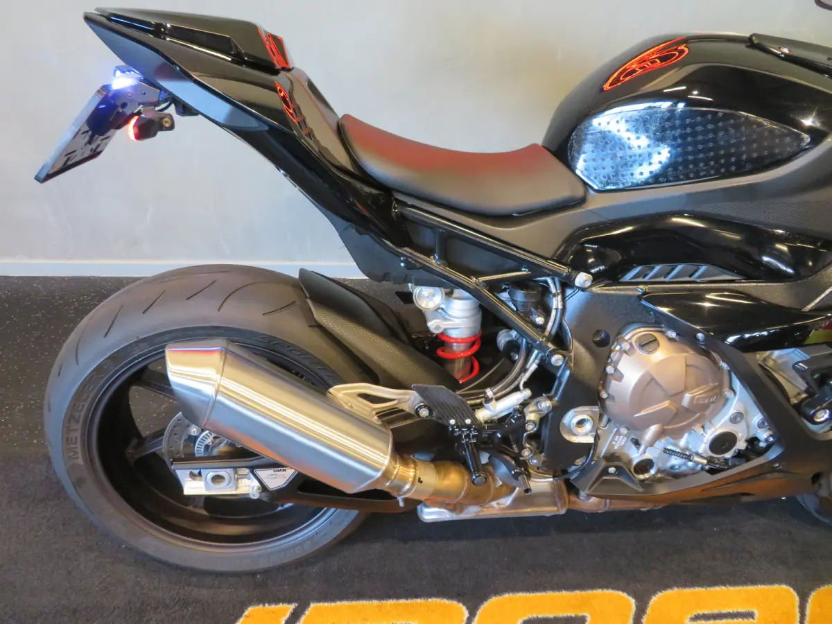 S1000RR HISTORIE TOPPER!