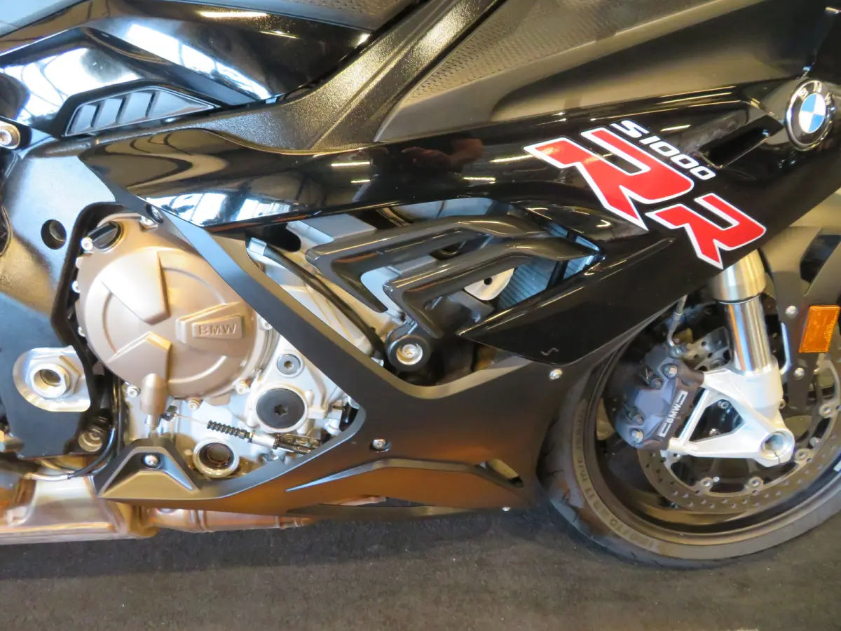 S1000RR HISTORIE TOPPER!