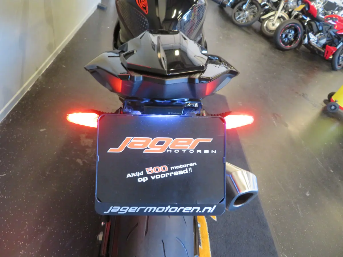 S1000RR HISTORIE TOPPER!